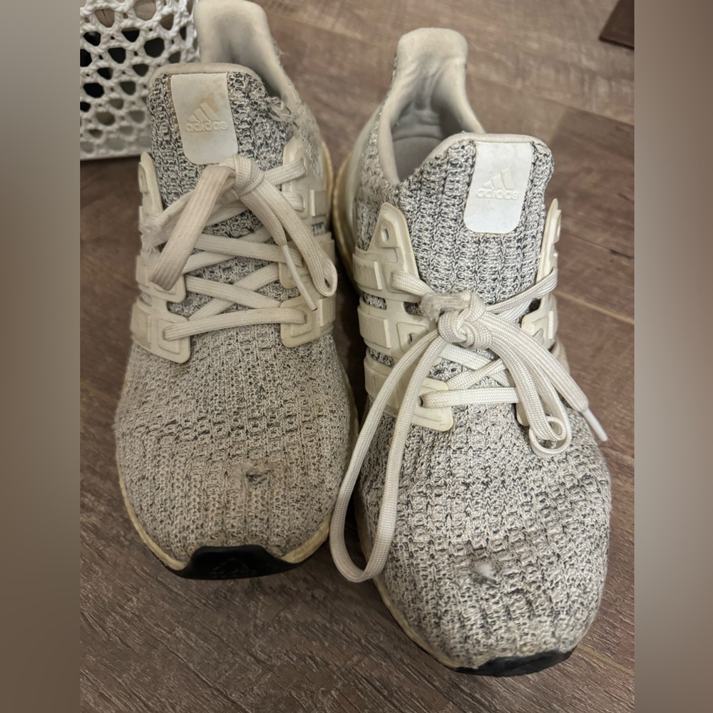 Adidas running shoes size 7